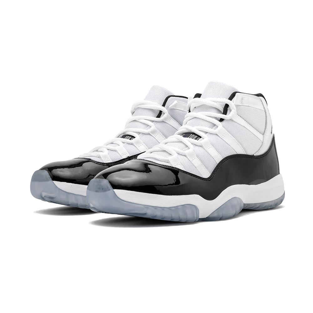 Air Jordan 11 retro concord